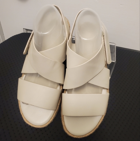 VINCE Tenison Espadrille Sandstone In Color Leather Sandals Size 10M, Stylish - Picture 2 of 11